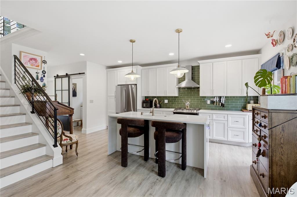 Hollywood Webster - Residential