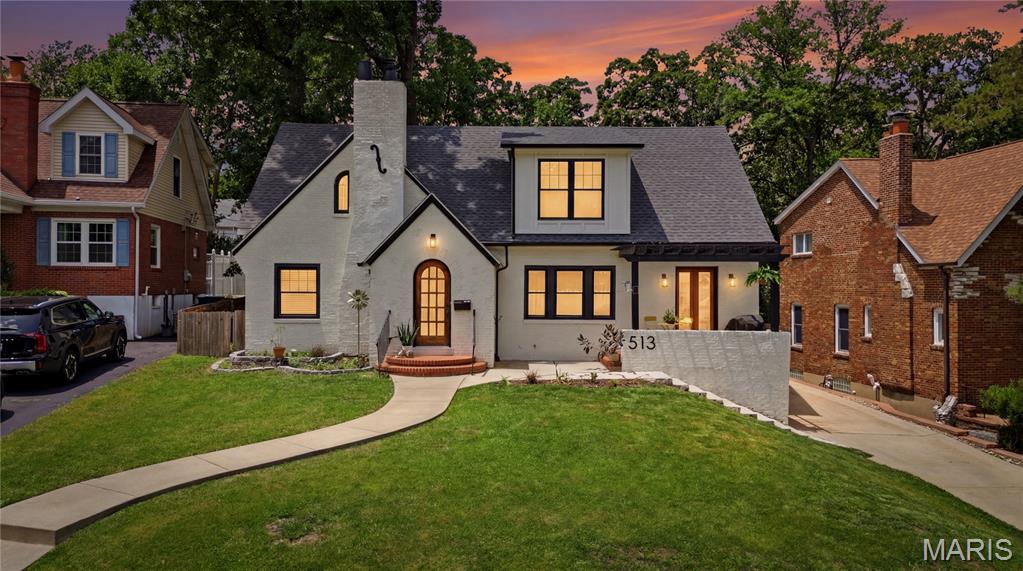 Hollywood Webster - Residential