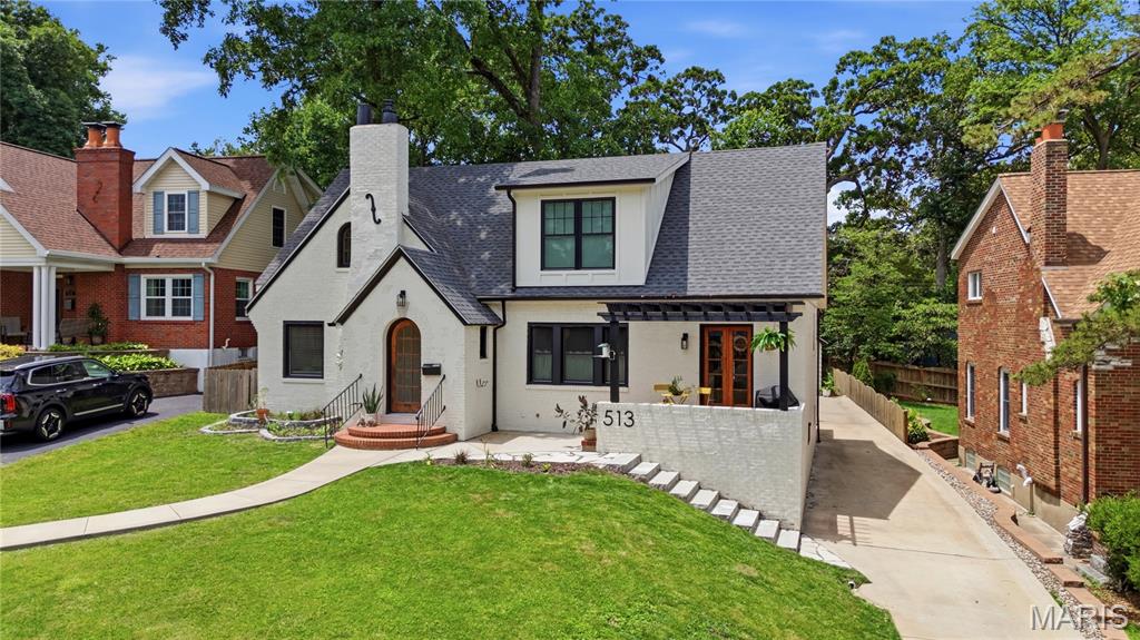 Hollywood Webster - Residential
