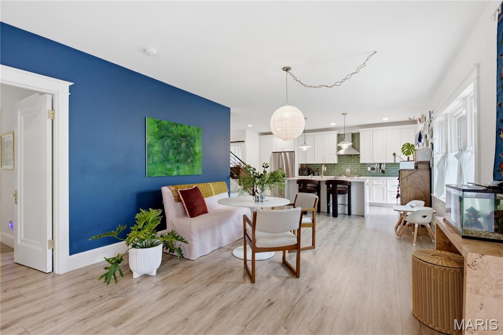 Hollywood Webster - Residential
