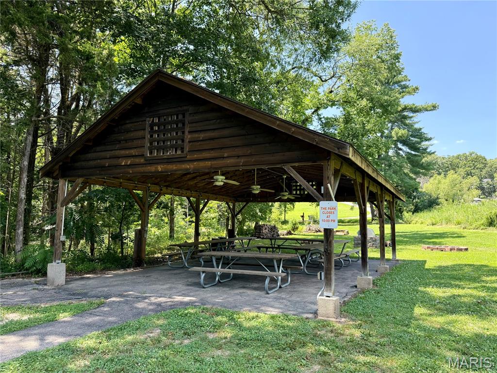 Lakewood Hills Gem Lake Add - Residential