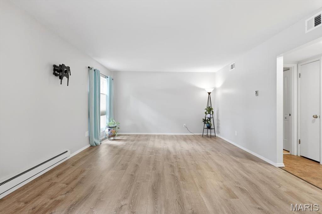Sakura Gardens Condo - Residential