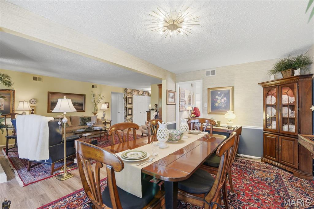 Manors At Village Green Condo - Residential
