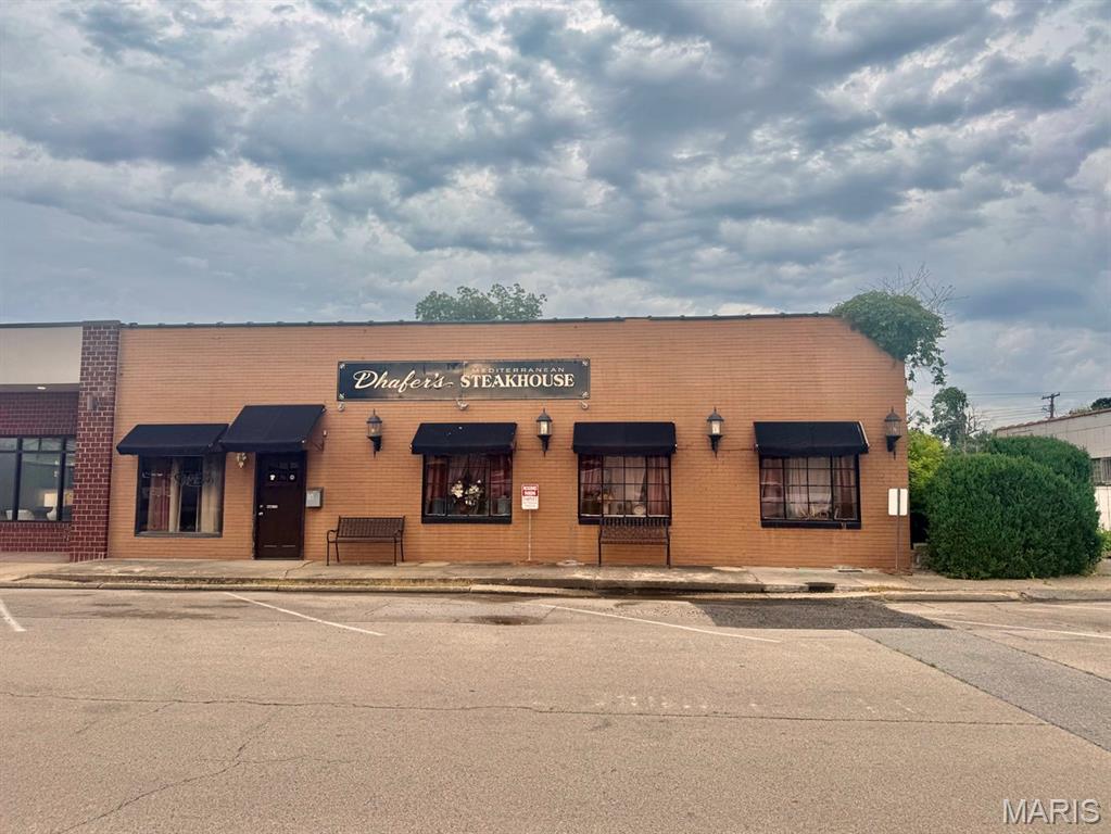 Deal & Boughtons Add - Commercial Sale