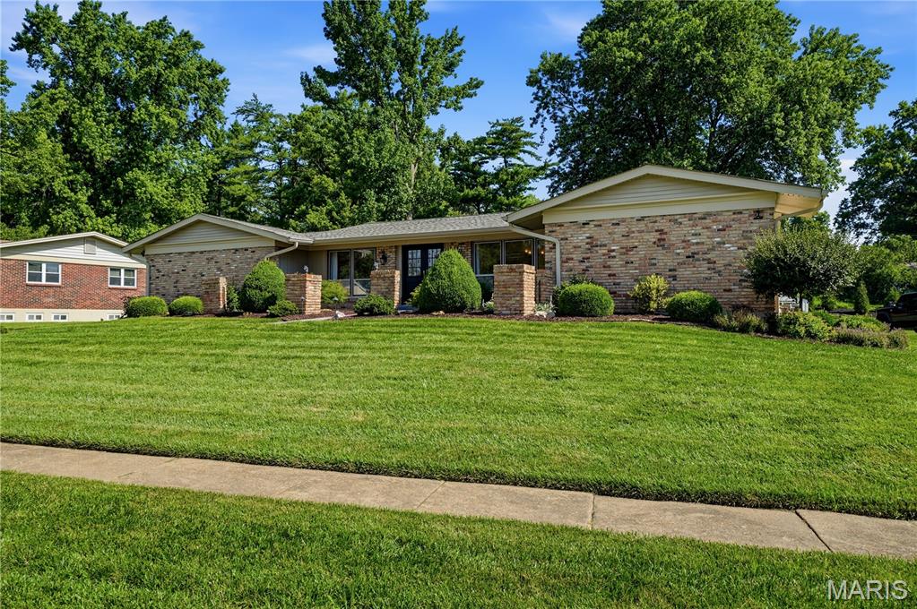 Ladue Park 2 - Residential