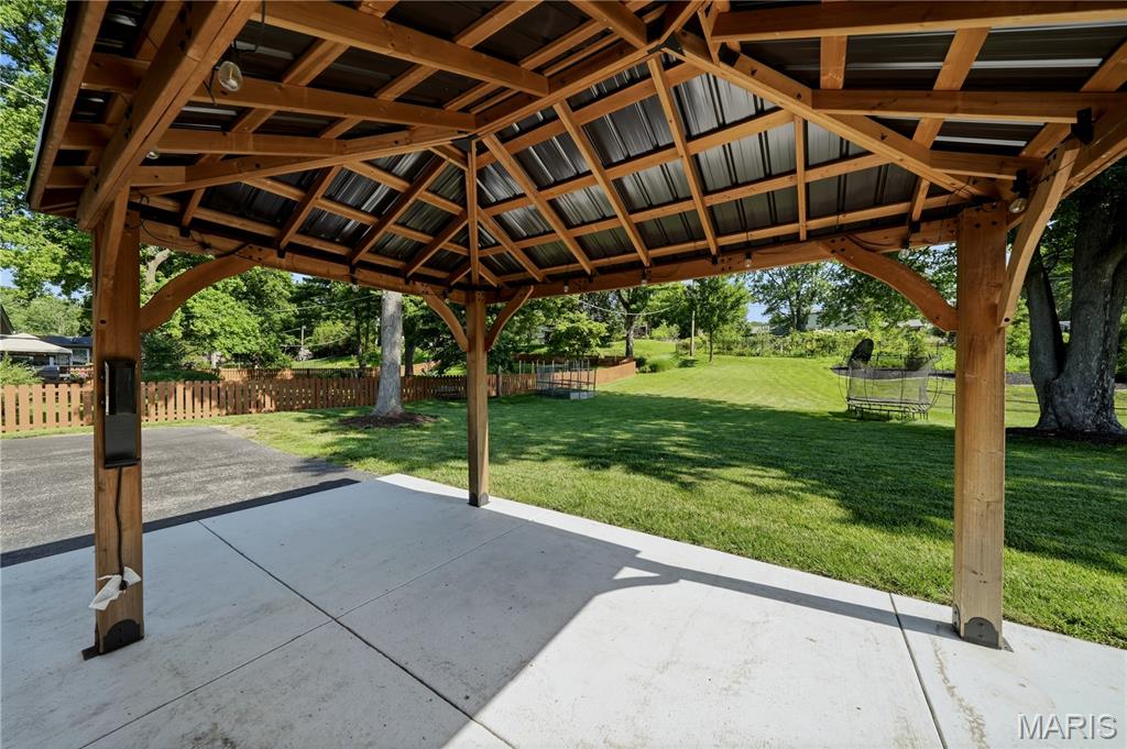Ladue Park 2 - Residential