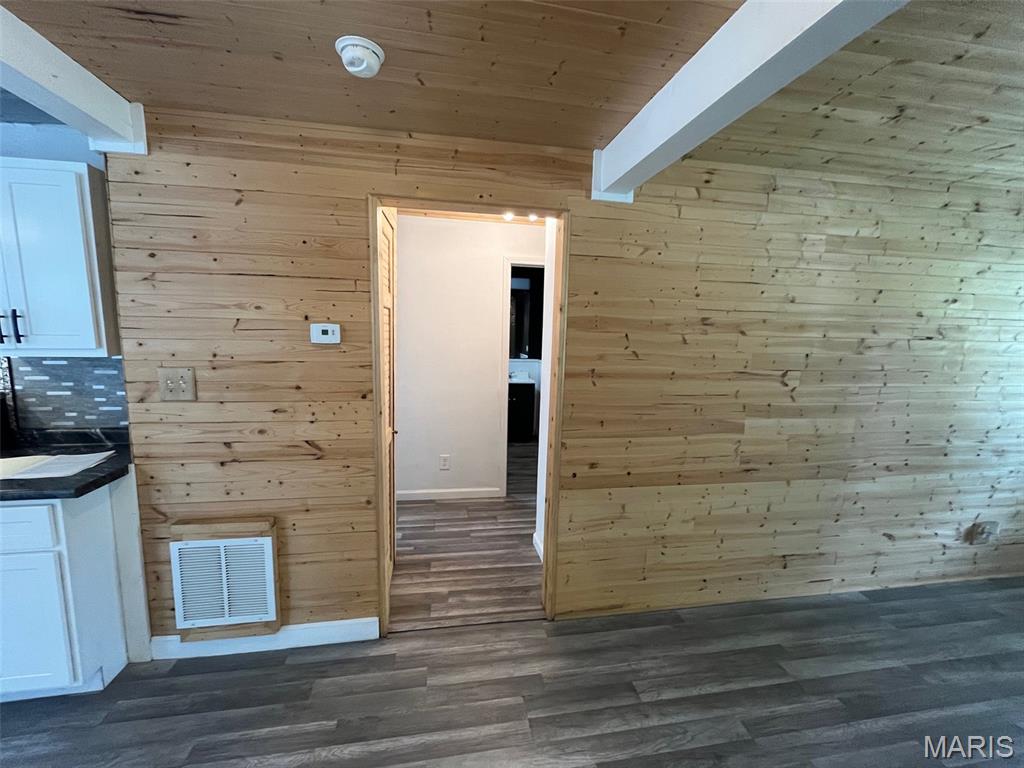 Town/Flat River - Residential