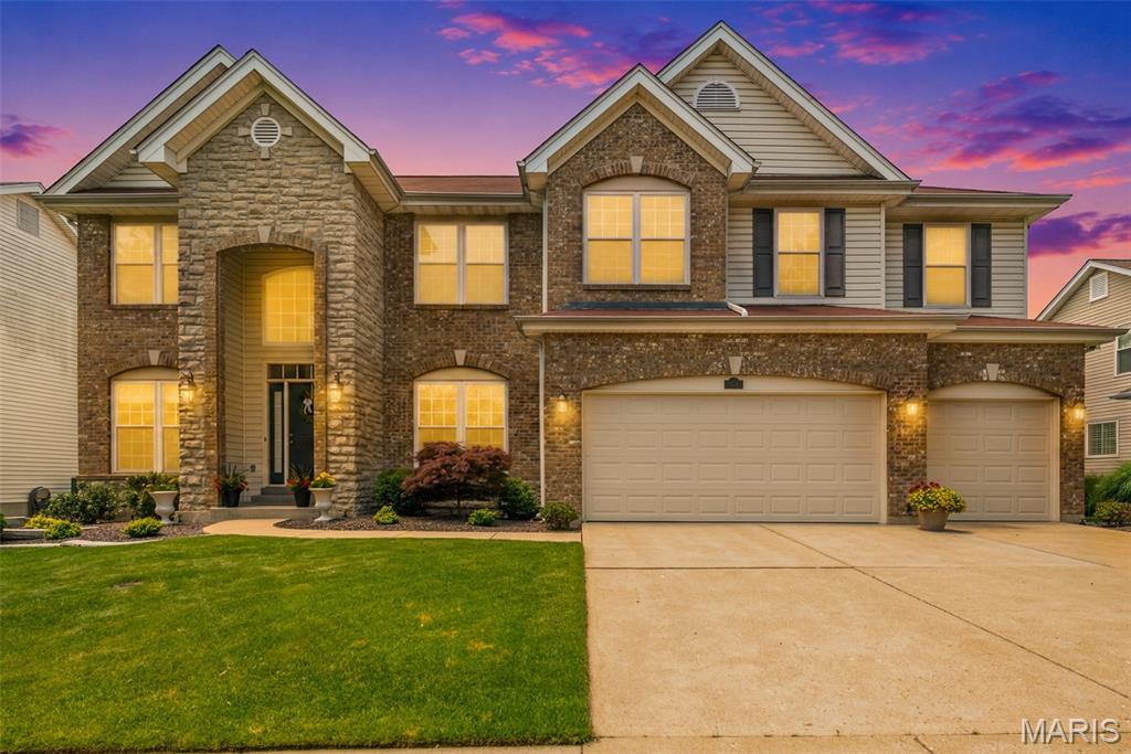 Stately 2-story home in desirable Ballwin and the top-rated Rockwood School District offering over 4,500 sq ft of finished living space, including a finished walkout lower level. Conveniently located with easy access to Hwy 141, I-44, and Hwy 40. This impeccably maintained, original-owner home showcases true pride of ownership and attention to detail throughout.
Features include 4 bedrooms, 3 full baths, 2 half baths, a 3-car garage, and a spacious loft area perfect for a sitting room or home office. The kitchen, family room, and entry foyer feature gorgeous hardwood flooring. Main floor laundry. The family room offers built-in bookshelves and a gas fireplace and an abundance of natural light.
The flat, fenced backyard is ideal for entertaining with a deck off the kitchen and a patio from the walkout lower level. All bedrooms include walk-in closets. Two bedrooms share a Jack-and-Jill bath, while another bedroom features its own private bath. The impressive primary suite includes a spectacular 14x9 walk-in closet, spacious bath with separate tub and shower, and beautiful views.
The finished lower level includes a large family room, recreation area with pool table (to remain), bar area with fridge, and an additional gas fireplace. Major updates already completed include: 2025 Bosch counter-depth refrigerator, 2024 two new AC units, two furnaces, 2 humidifiers, 2023 bar addition with granite countertops, beverage fridge and new carpet, 2022-2024 most windows replaced, 2015 25-year architectural roof. Castlewood Park is within minutes for your walking, hiking, and biking adventures.