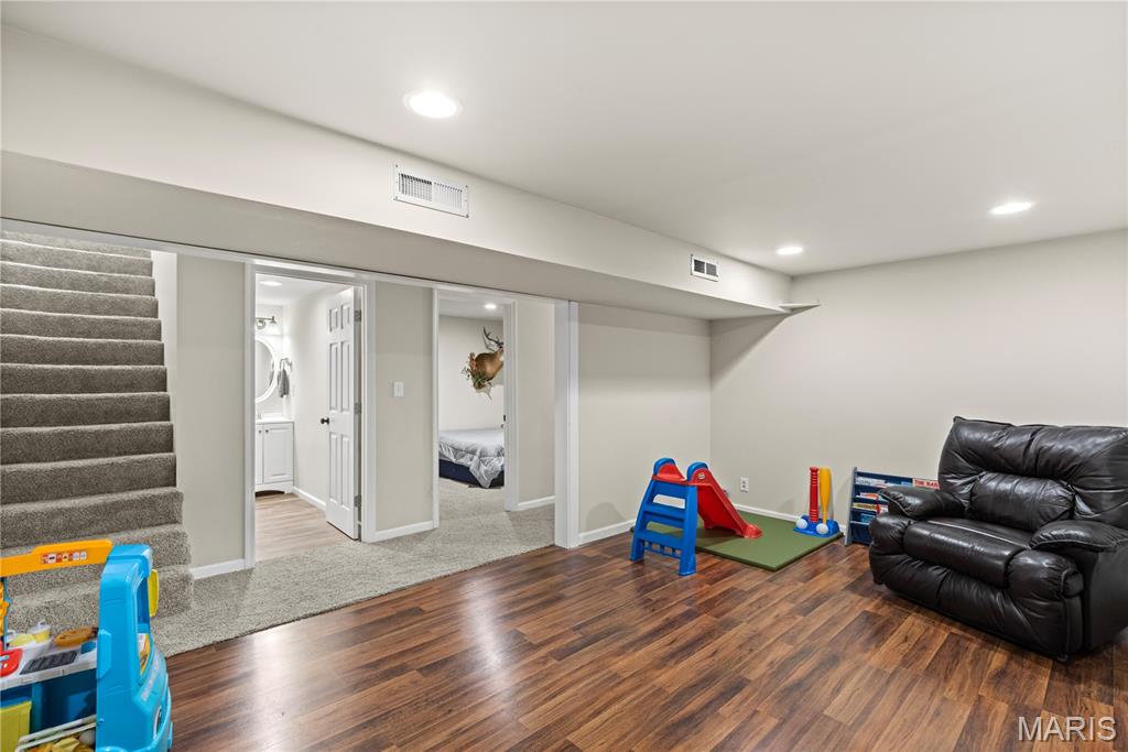 Trojan Lake - Residential