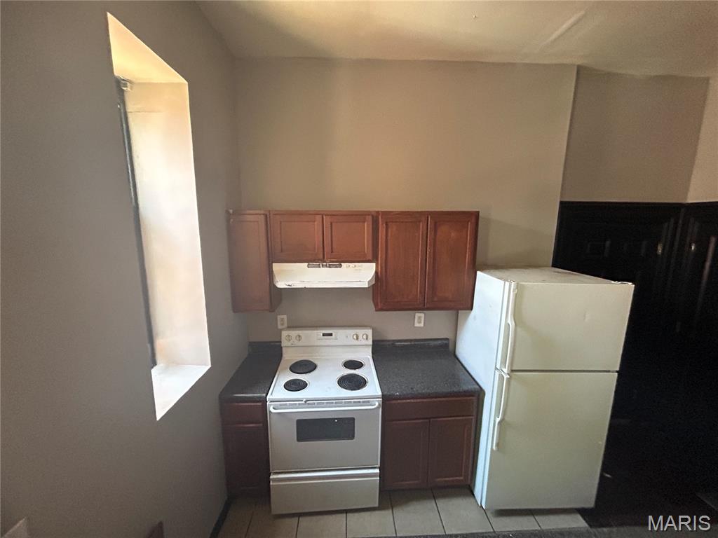 Bowlins Add - Residential Income