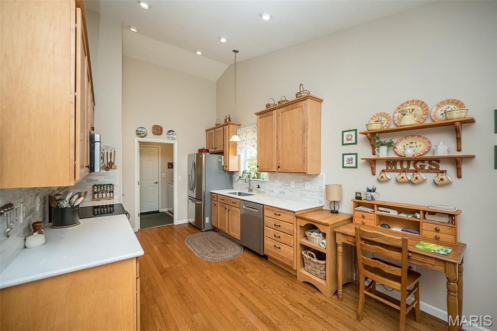 Sawyers Rdg - Residential