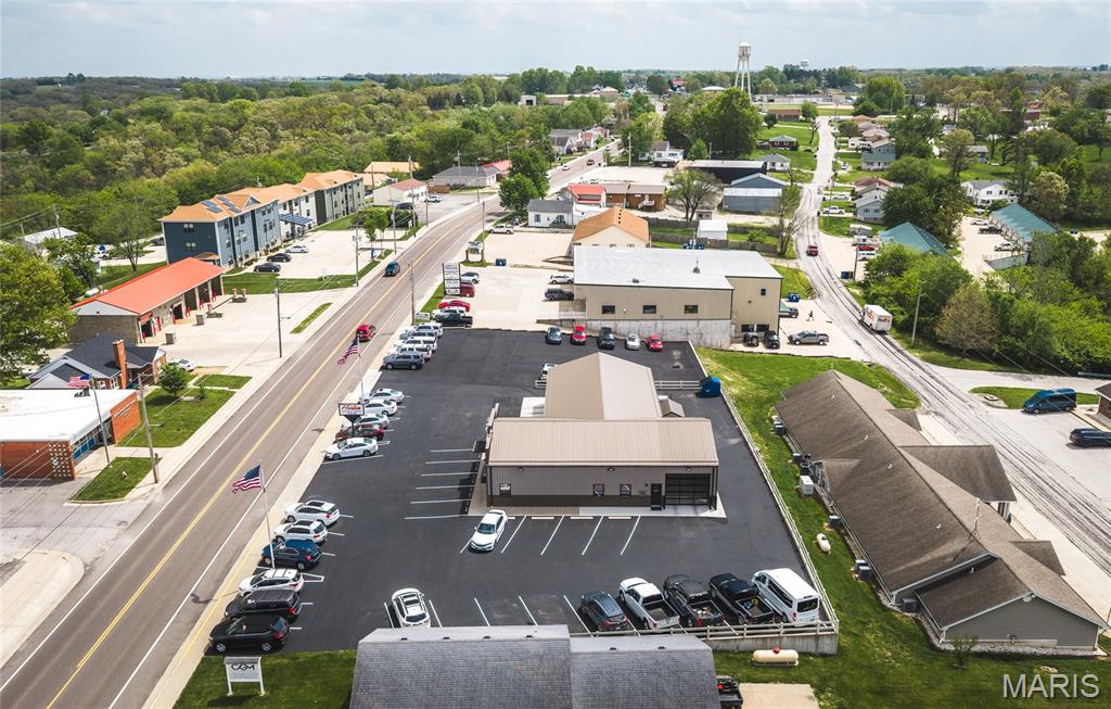 Original Town Of Linn - Commercial Sale
