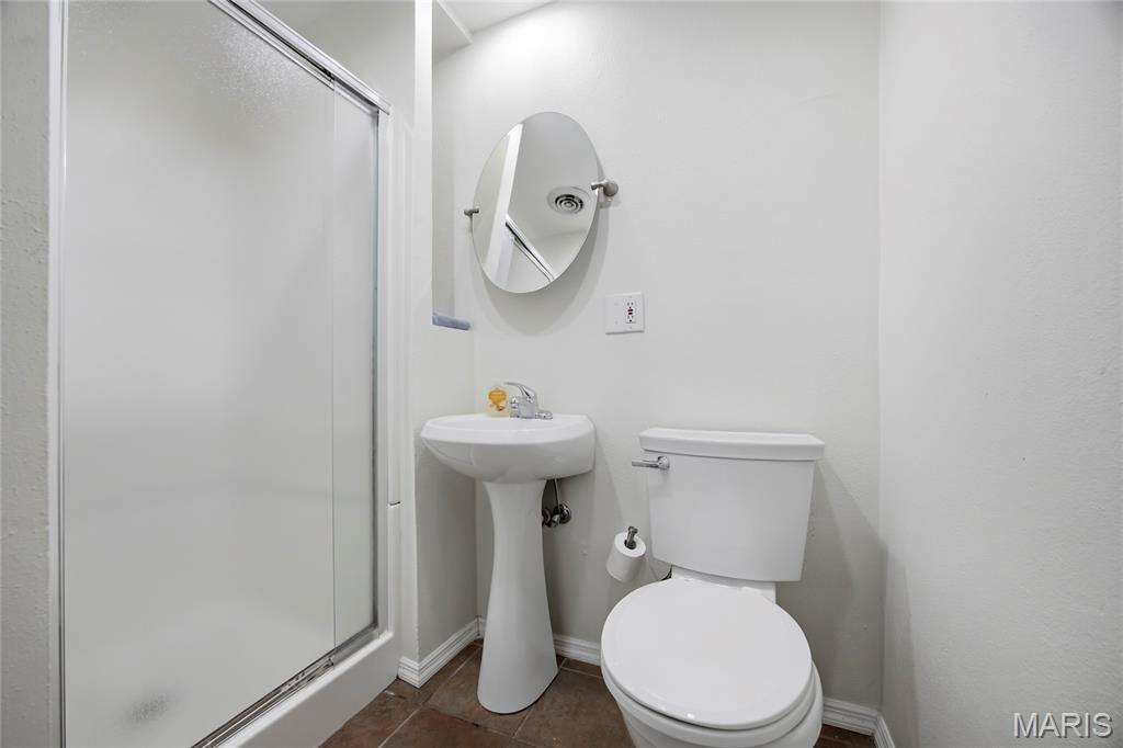 Digs Condo - Residential Lease