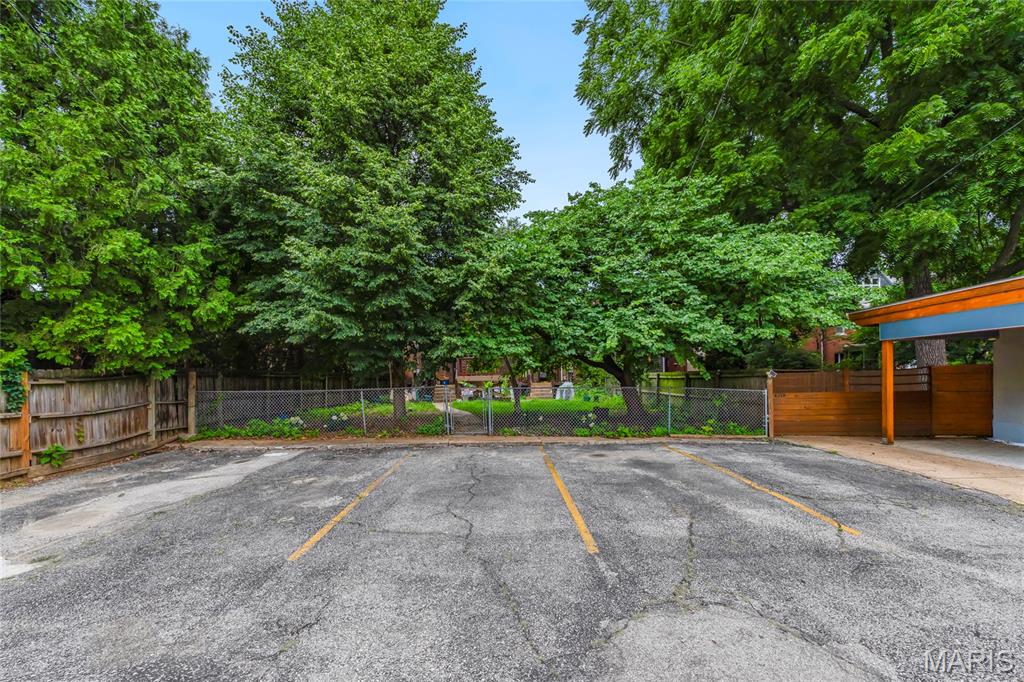 Digs Condo - Residential Lease