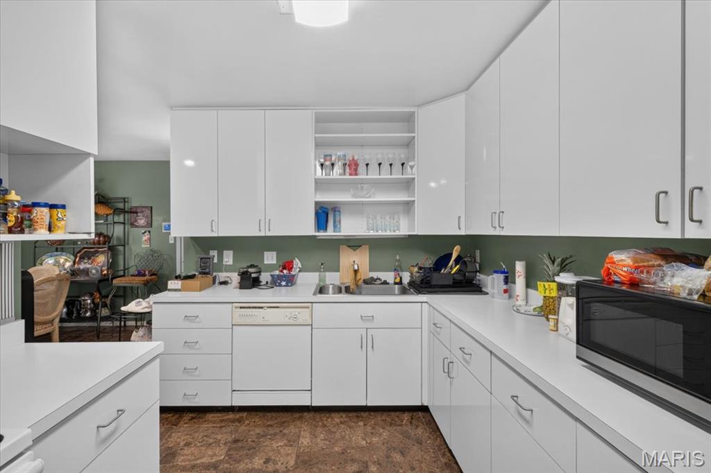 Westport Crossing Condo Three - Residential