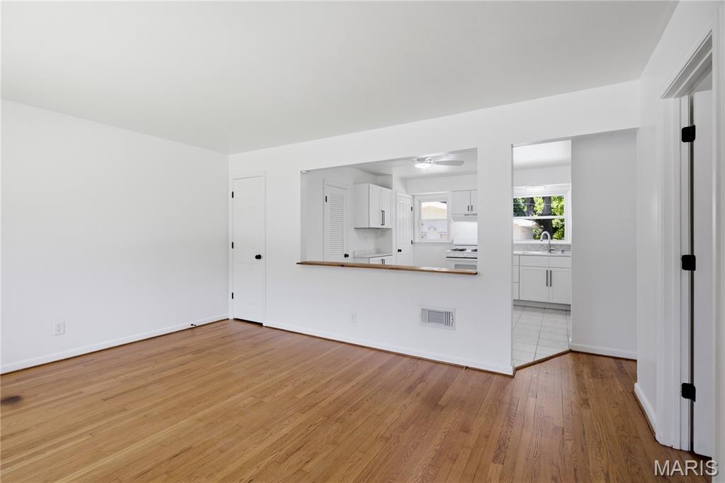 Elmdale Manor One - Residential