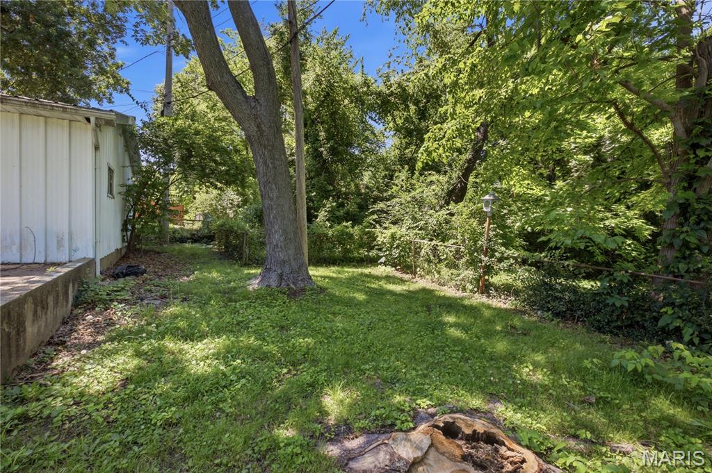 Elmdale Manor One - Residential