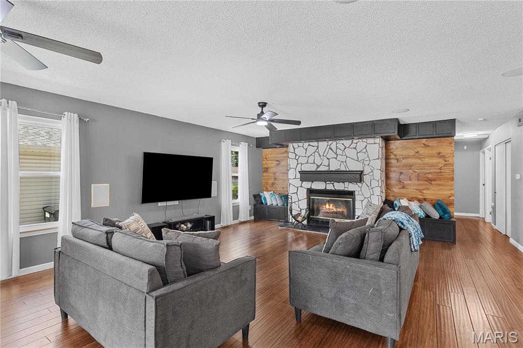 Fox Lake Meadows 2 - Residential