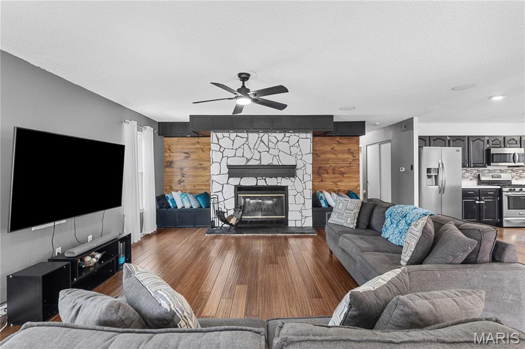 Fox Lake Meadows 2 - Residential