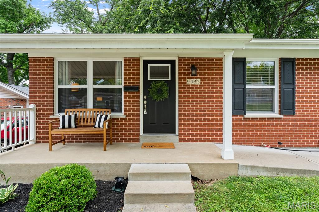 OPEN SUN 1-3. Looking for an adorable starter home or ready to downsize? This low-maintenance Bayless charmer is the one you’ve been waiting for! The main level features light-filled rooms, beautiful hardwood floors, a spacious living room, and three comfortable bedrooms. The primary bedroom includes a cheerful attached half bath for added convenience. You’ll love the classy, updated kitchen with plenty of room for a dining table or center island. Timeless finishes include popular white shaker-style cabinets, dark hardware, stainless steel appliances, white subway tile backsplash, chic granite counters, and tile flooring.
Need extra space? The lower level is perfect for relaxing, entertaining, or cheering on your favorite team. Outside, enjoy a large fenced backyard with room for everyone — even Fido will approve! There’s plenty of space for playing catch, kicking a ball, a game of bags, gardening, or gathering around a fire pit. The oversized driveway provides ample off-street parking, too.
Easy living, extra space, and plenty of charm — this Bayless cutie is ready to welcome you home. Come quick!