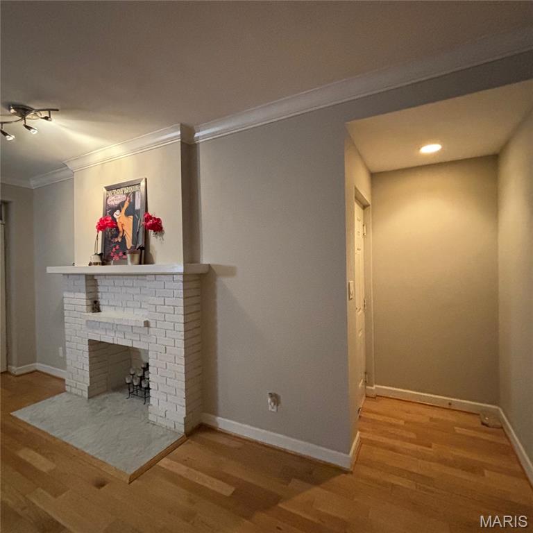 Del - Clare Condo - Residential