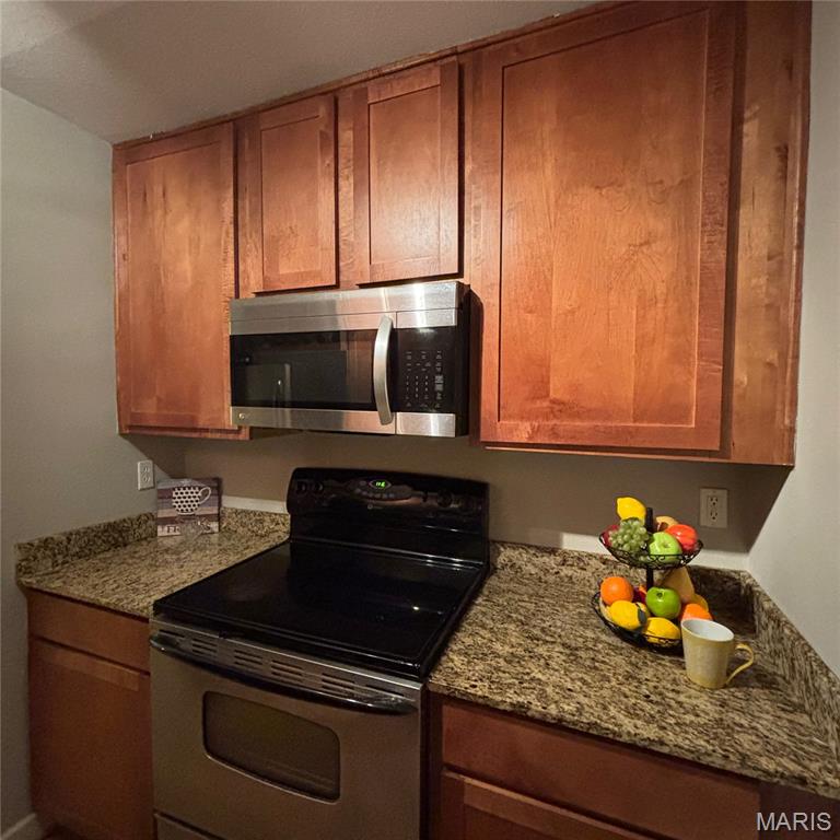 Del - Clare Condo - Residential