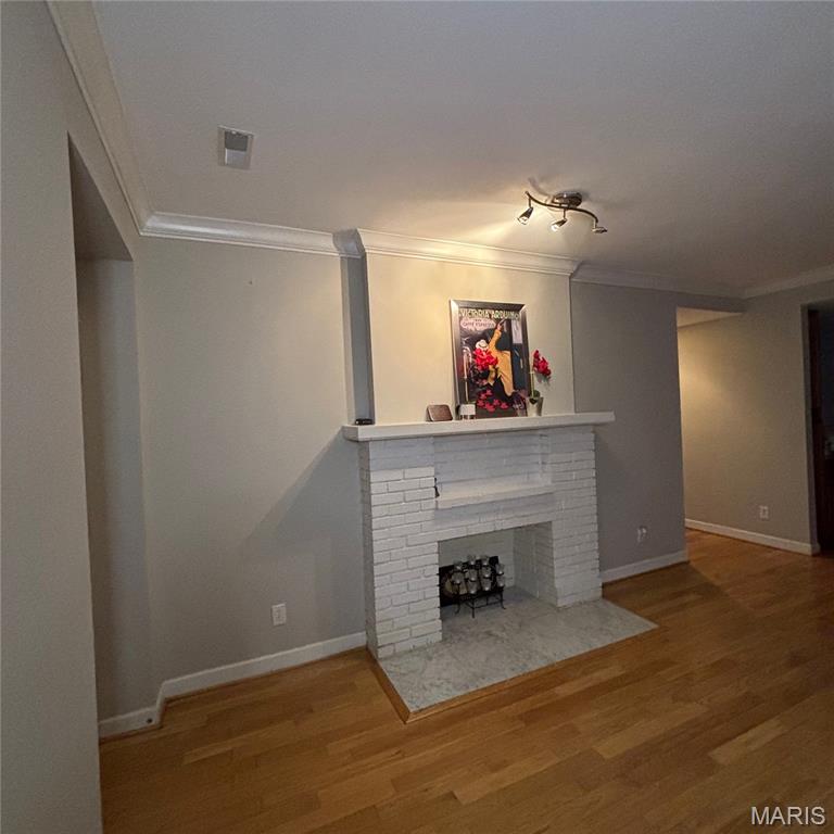 Del - Clare Condo - Residential