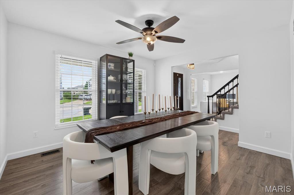 Country Crossing Manor #2 - Residential