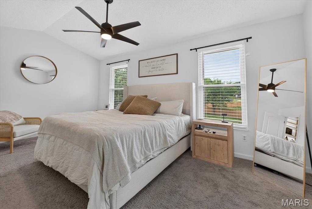 Country Crossing Manor #2 - Residential