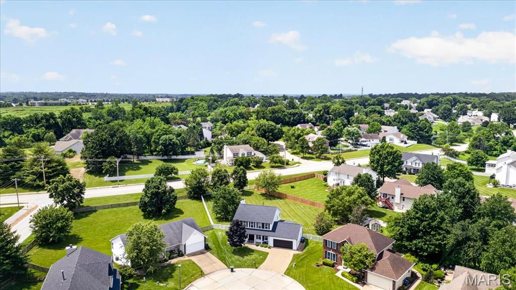 Country Crossing Manor #2 - Residential