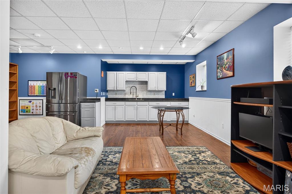 Powell Park Forest Gardens & Howell S - Residential