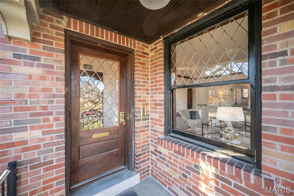 Davis Place - Residential