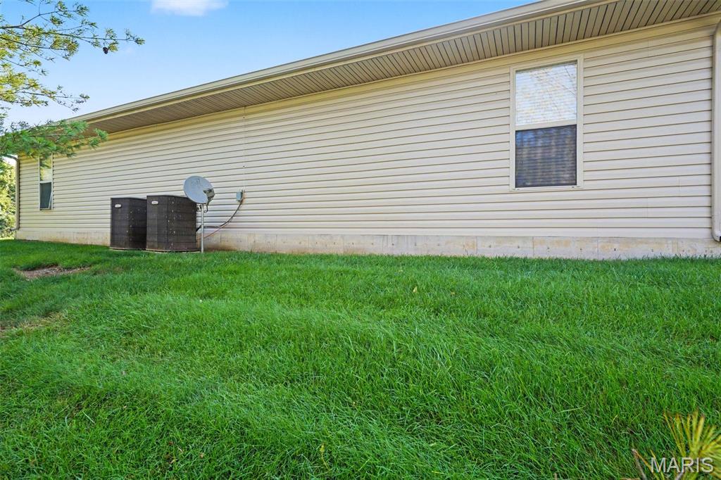 Office Villas At Creekside - Commercial Sale
