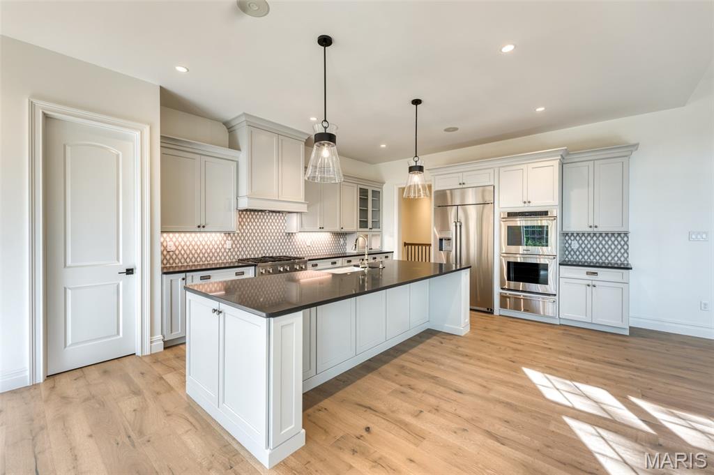 Thornhill Estates - Residential