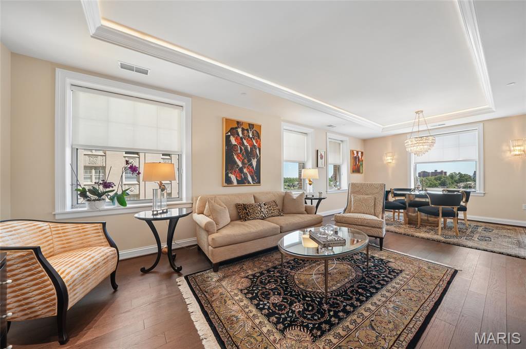 Park Plaza Residential Condo - Residential