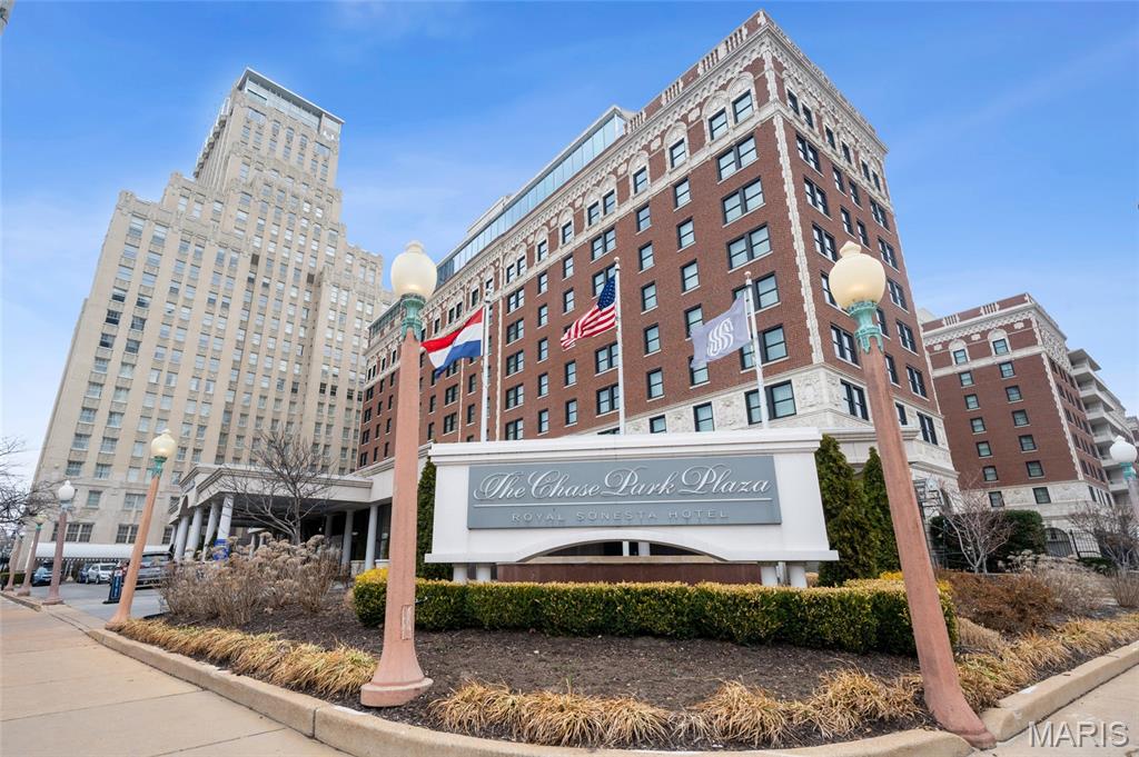 Park Plaza Residential Condo - Residential
