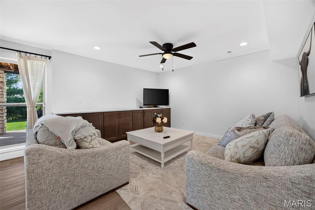 Leighton Hollow - Residential