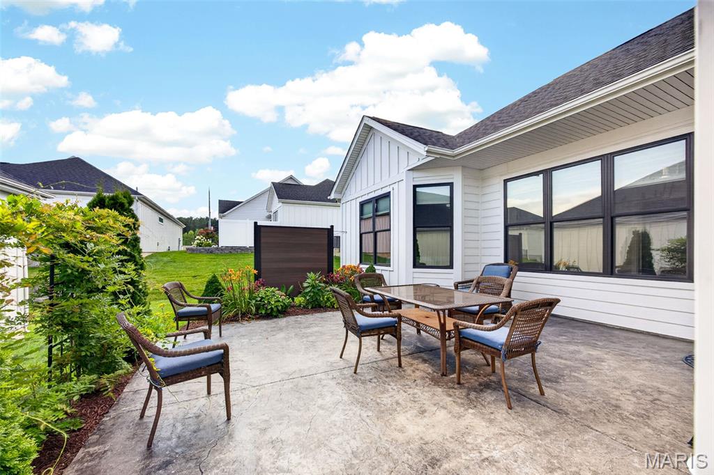 Courtyards At Barathaven - Residential