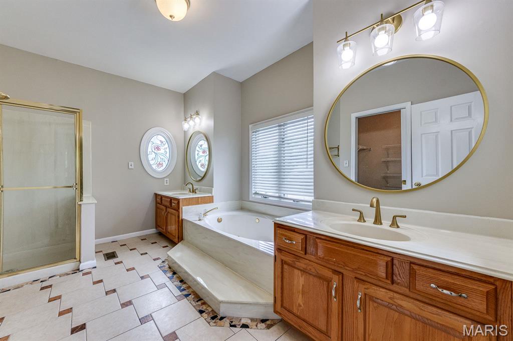 Turnberry Place - Residential