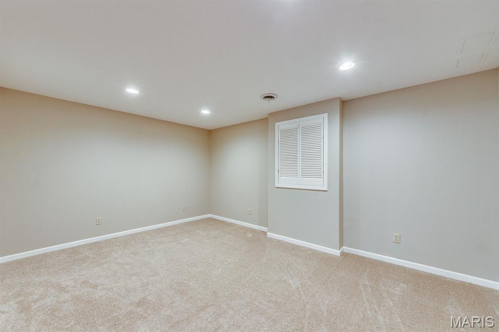 Turnberry Place - Residential