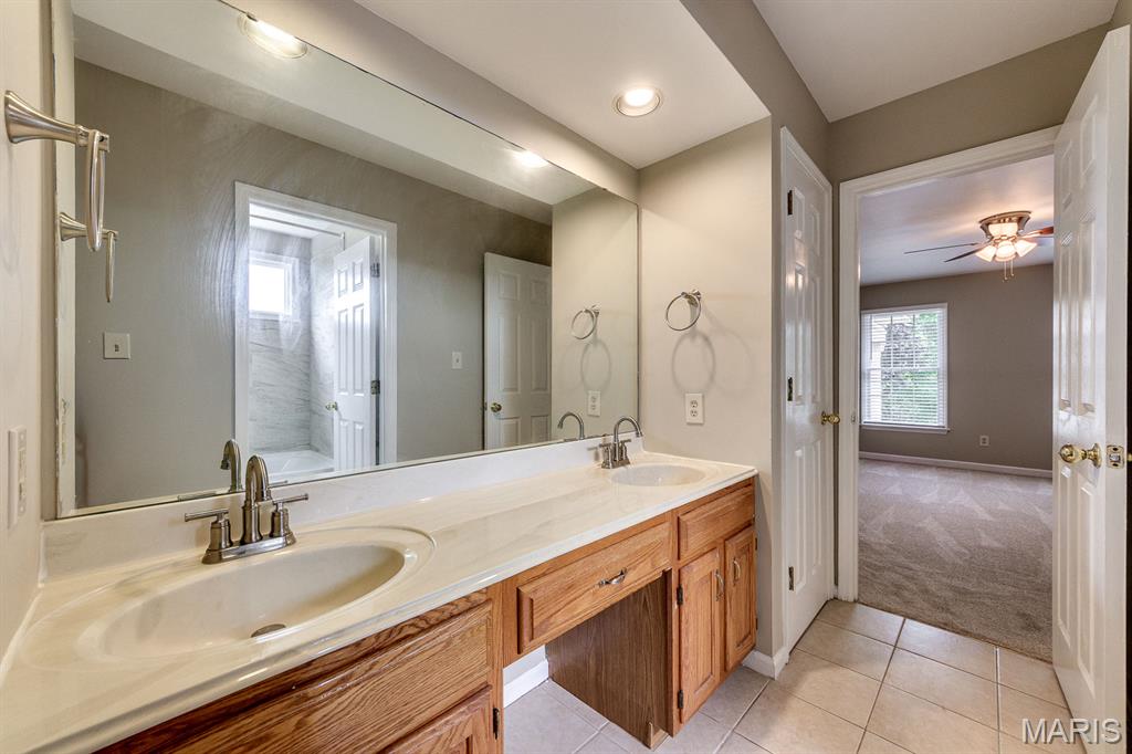 Turnberry Place - Residential