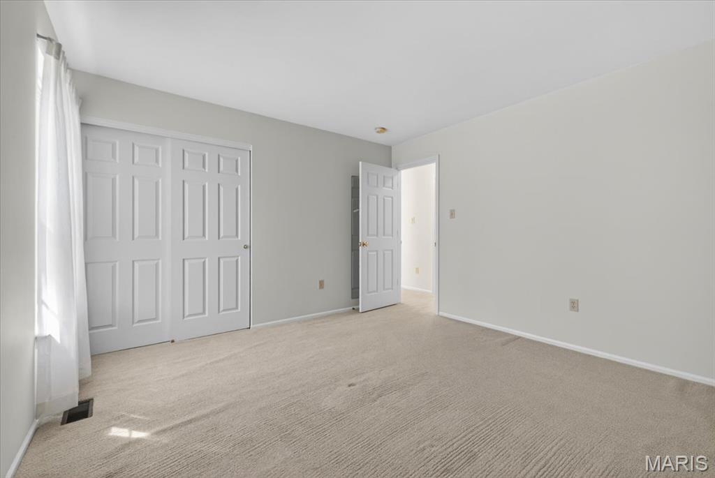 Cove At Lake Chesterfield The - Residential
