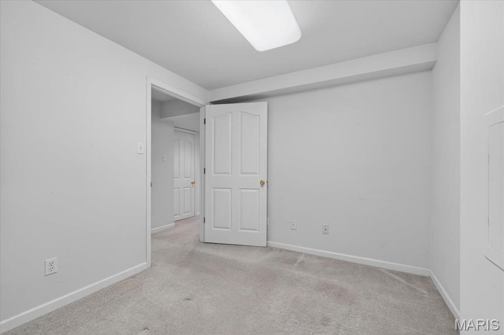Cove At Lake Chesterfield The - Residential