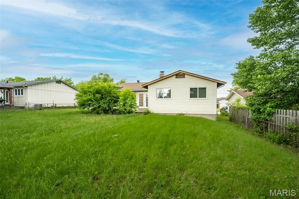 Mayer Wedgwood Green Pheasant Run - Residential