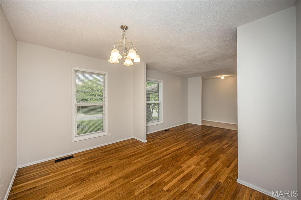 Mayer Wedgwood Green Pheasant Run - Residential