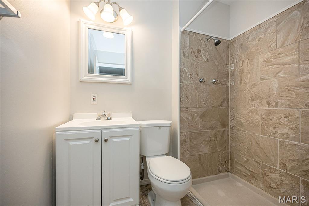 Mayer Wedgwood Green Pheasant Run - Residential