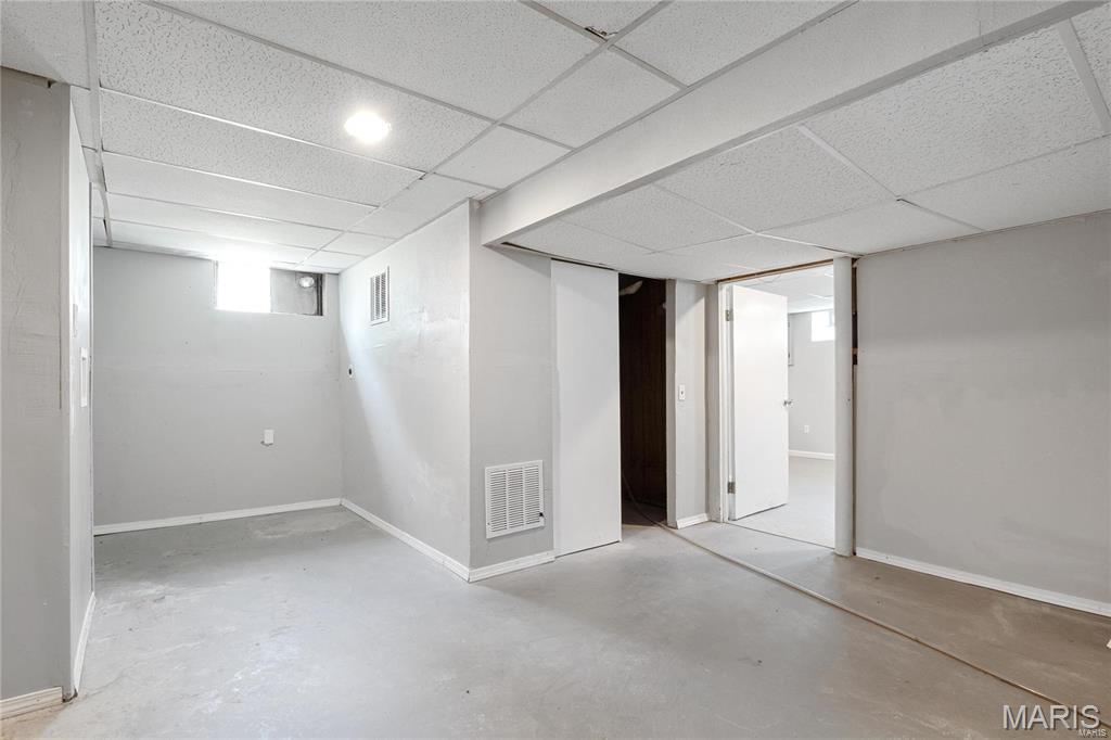 Hathaway Manor 17 - Residential