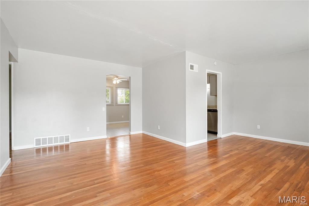 Hathaway Manor 17 - Residential