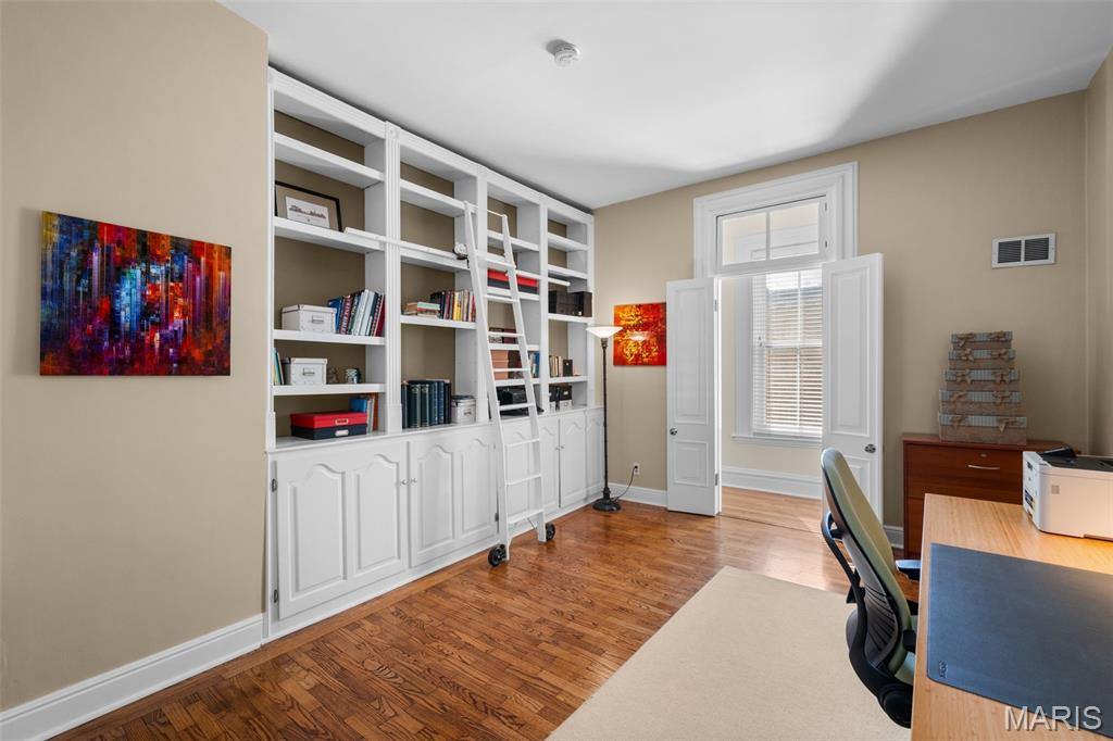 Lafayette Square - Residential