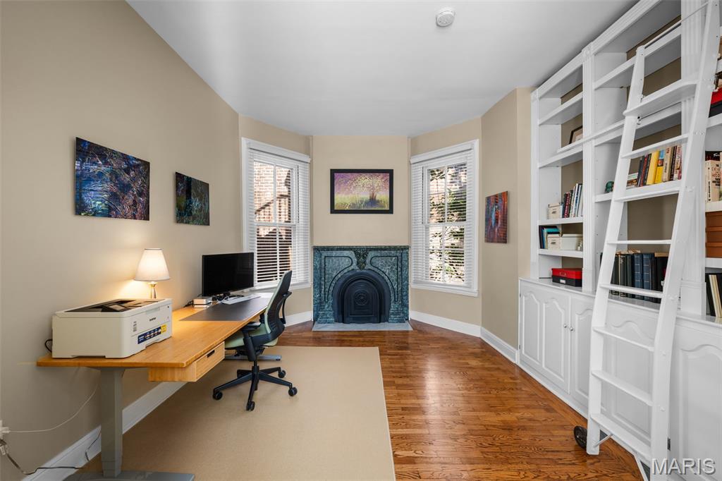 Lafayette Square - Residential